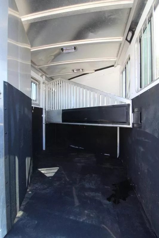 2017 Exiss 7200 Large Dressing Room - Rear Tack - Image 11